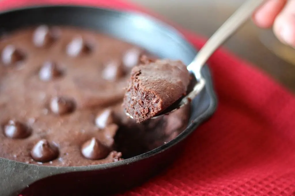Paleo Fudgy Skillet Chocolate Cake for Two