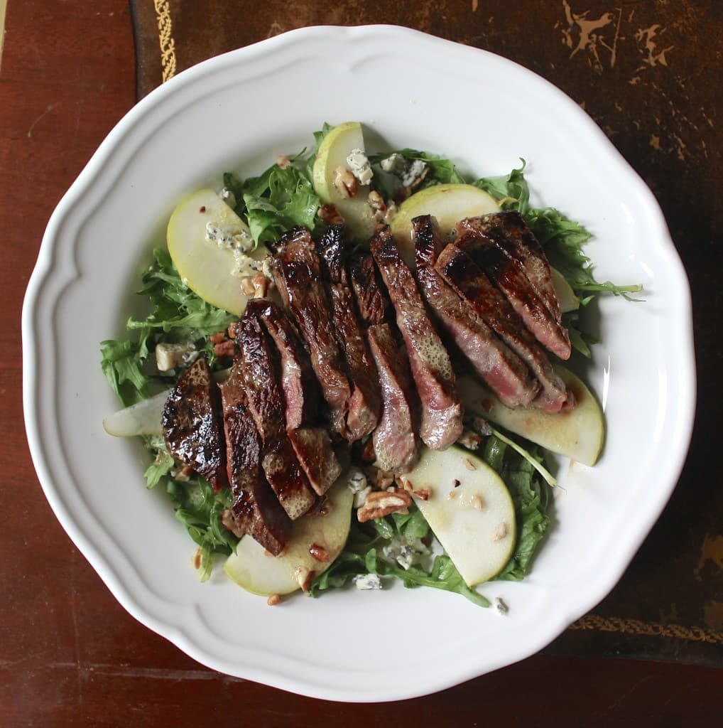 Steak Salad with Blue Cheese, Pecans and Pears