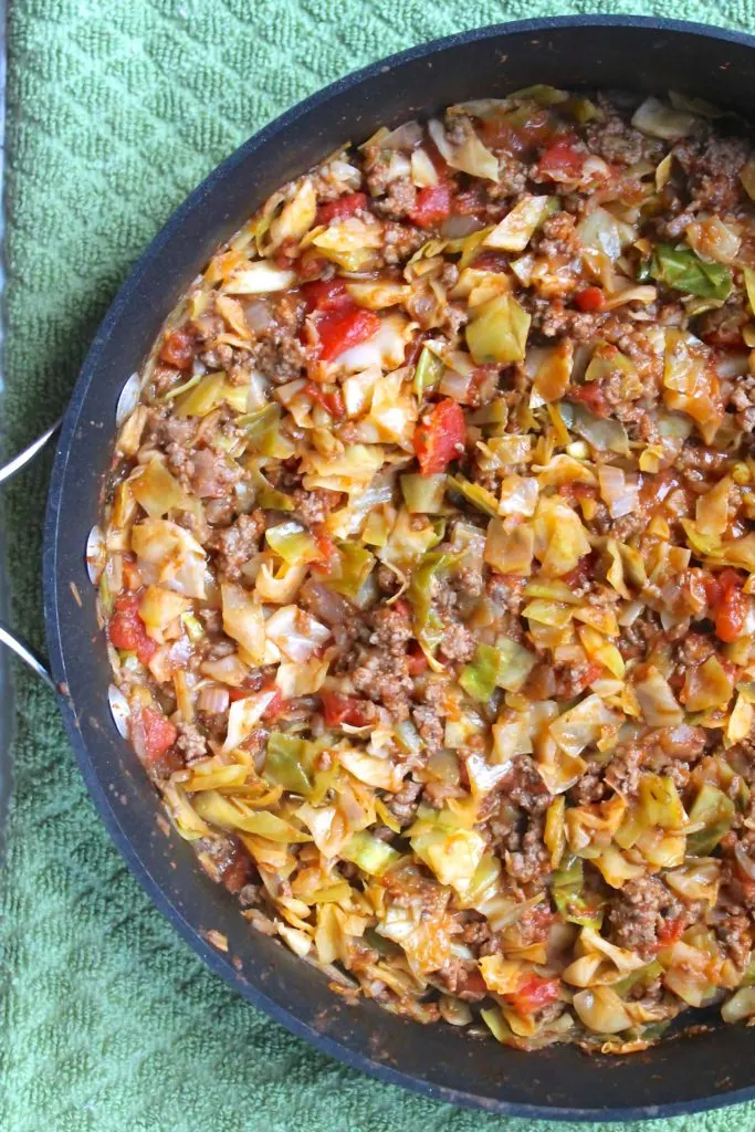 Amish One Pan Ground Beef and Cabbage Skillet