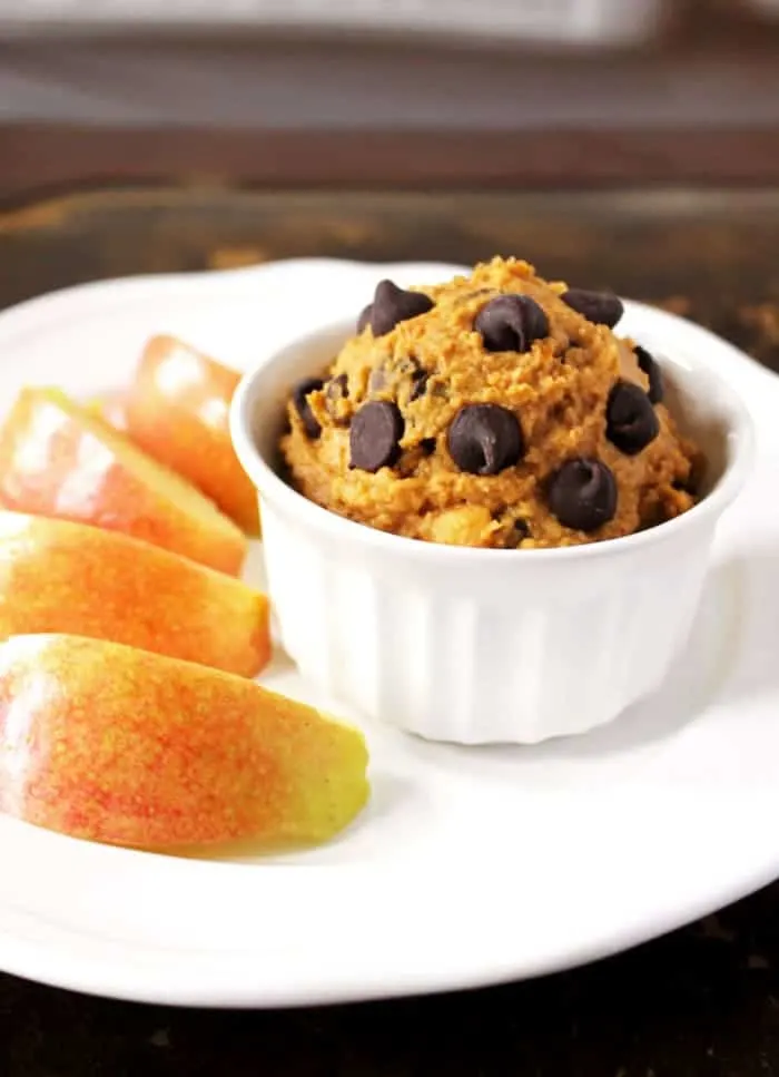 Healthy Pumpkin Cookie Dough Dip