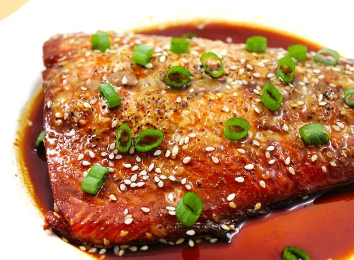 Honey Sriracha Glazed Salmon