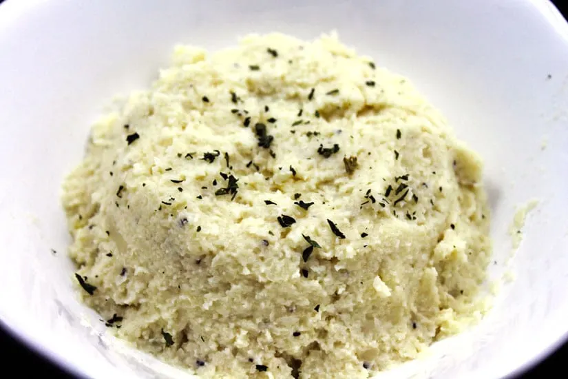 The Best Cauliflower Mashed "Potatoes"