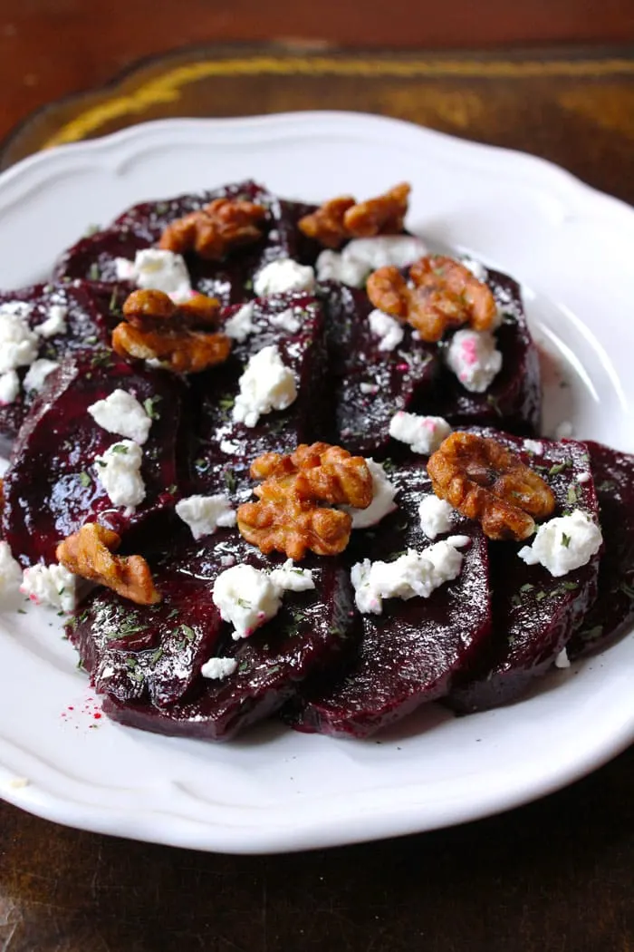 Beet Salad with Goat Cheese and Walnuts