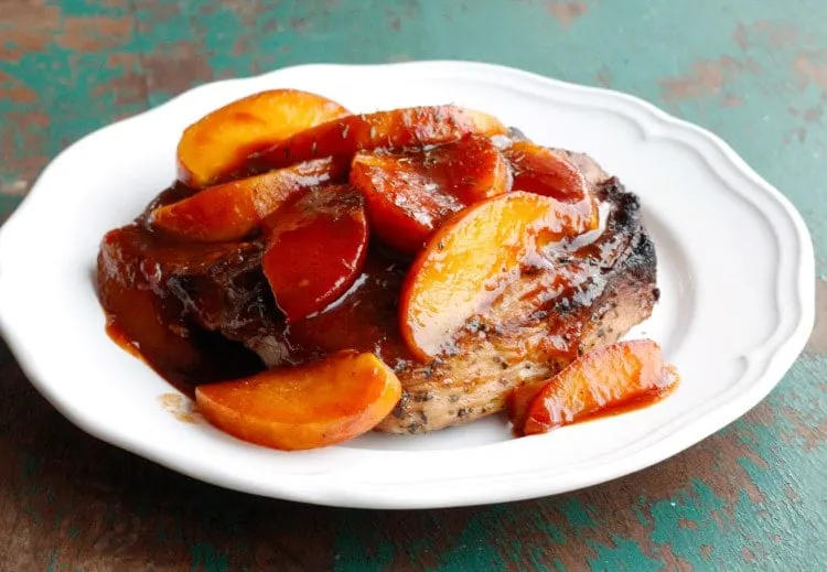 Grilled Pork Chops with Easy Peach Barbecue Sauce