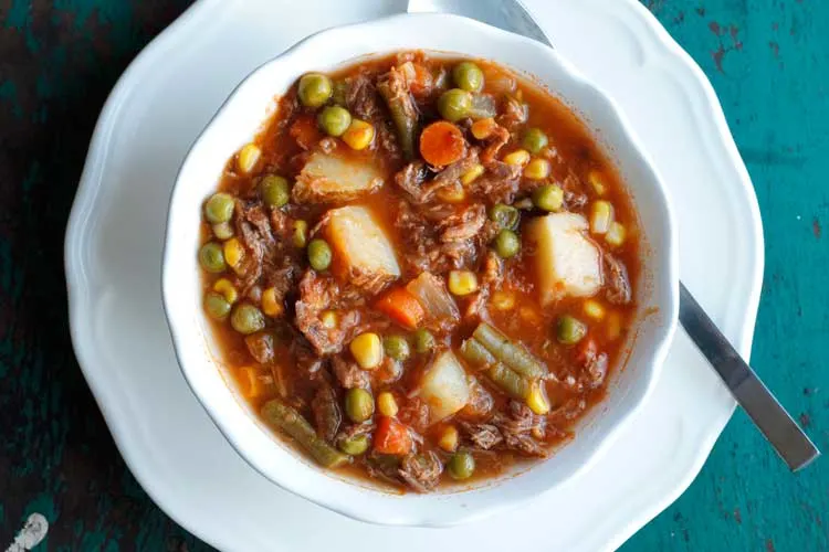 My Mom's Old-Fashioned Vegetable Beef Soup