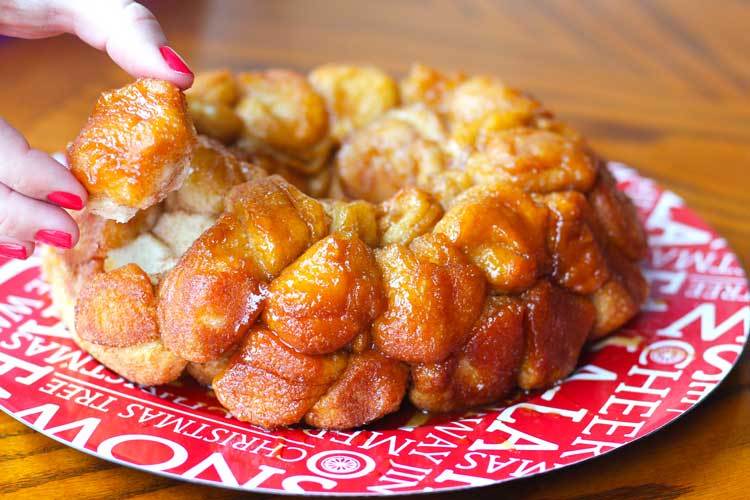 Brown Sugar Cinnamon Monkey Bread ⋆ Real Housemoms