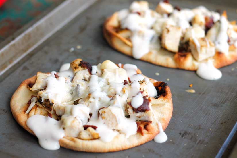 Chicken-Bacon-Ranch-Naan-Pizzas3