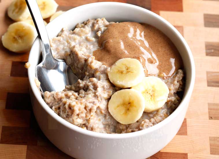 Clean Eating Peanut Butter Banana Slow Cooker Oatmeal