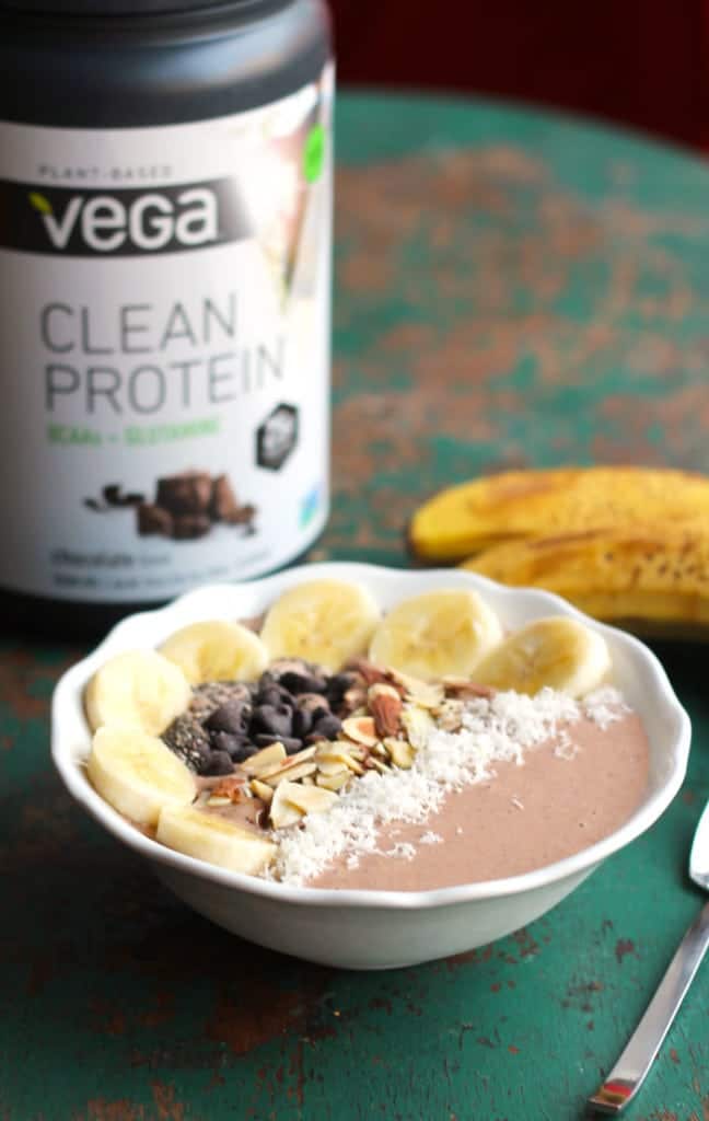 Peanut Butter Chocolate Protein Smoothie Bowl