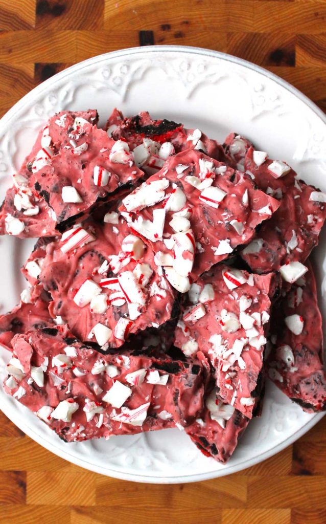 3-Ingredient Oreo Peppermint Bark