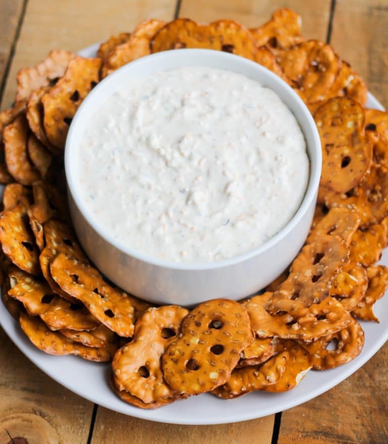 The Best 4-Ingredient Dip Recipe: Beer Cheese Dip - Smile Sandwich